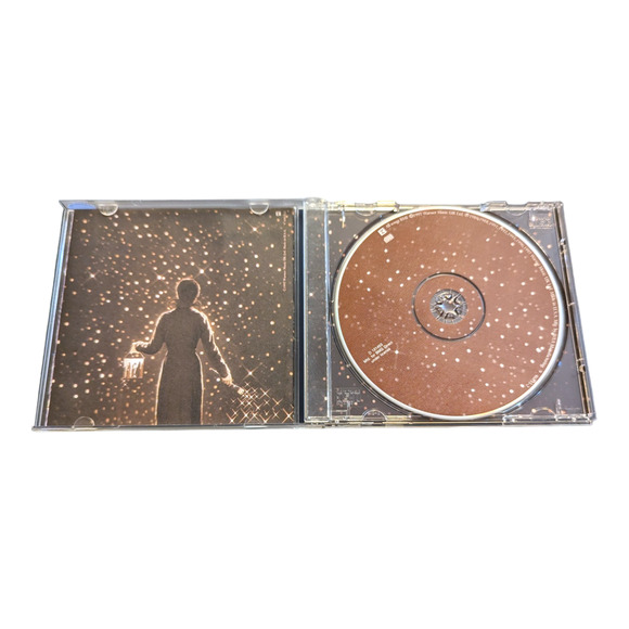 Paint the Sky with Stars: The Best of Enya Music CD - Picture 2 of 3